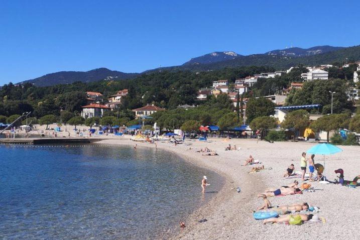 Apartman Vida 2 Ičići Esterno foto
